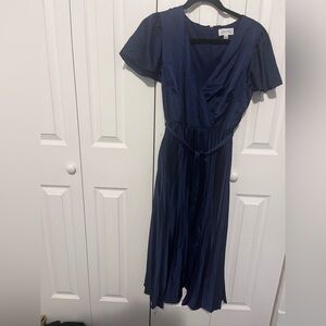 Tahari Satin Chiffon Dress Pleated Navy Size 4